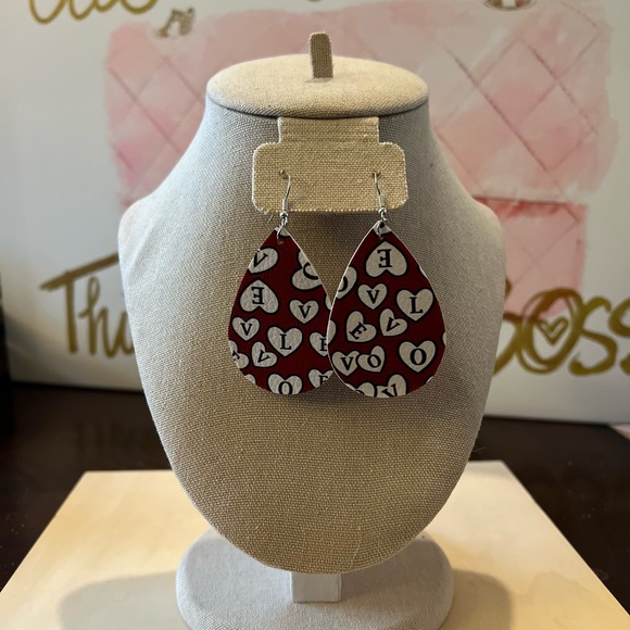 Red & White Hearts “Love” Teardrop Earrings - Picture 2 of 3